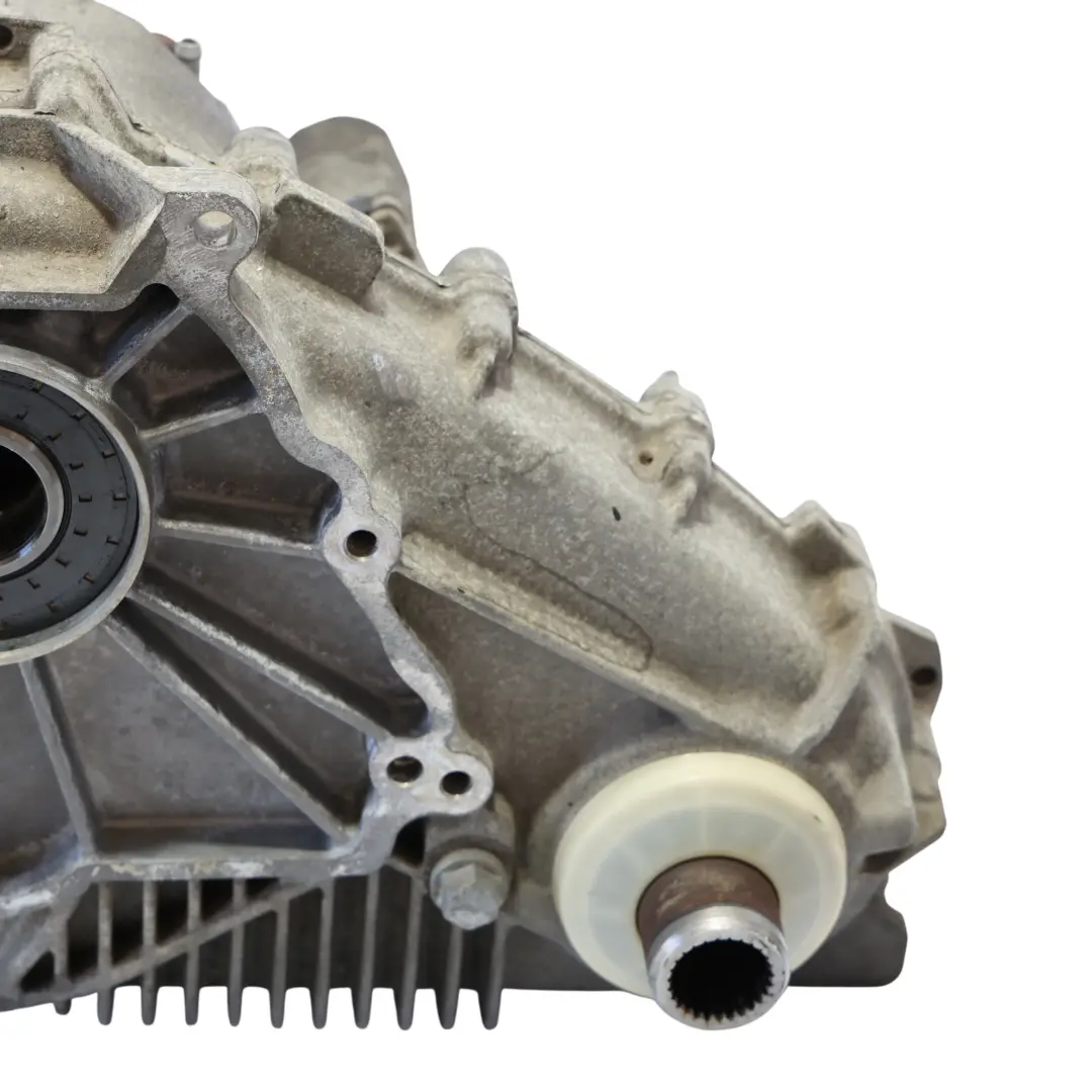 Skrzynia Rozdzielcza Reduktor 7555295 do BMW X5 E53 o numerze 7526279 BMW X5 E53 Skrzynia Rozdzielcza Reduktor 7555295 - SKU 7526279 - Numer Części 7526279