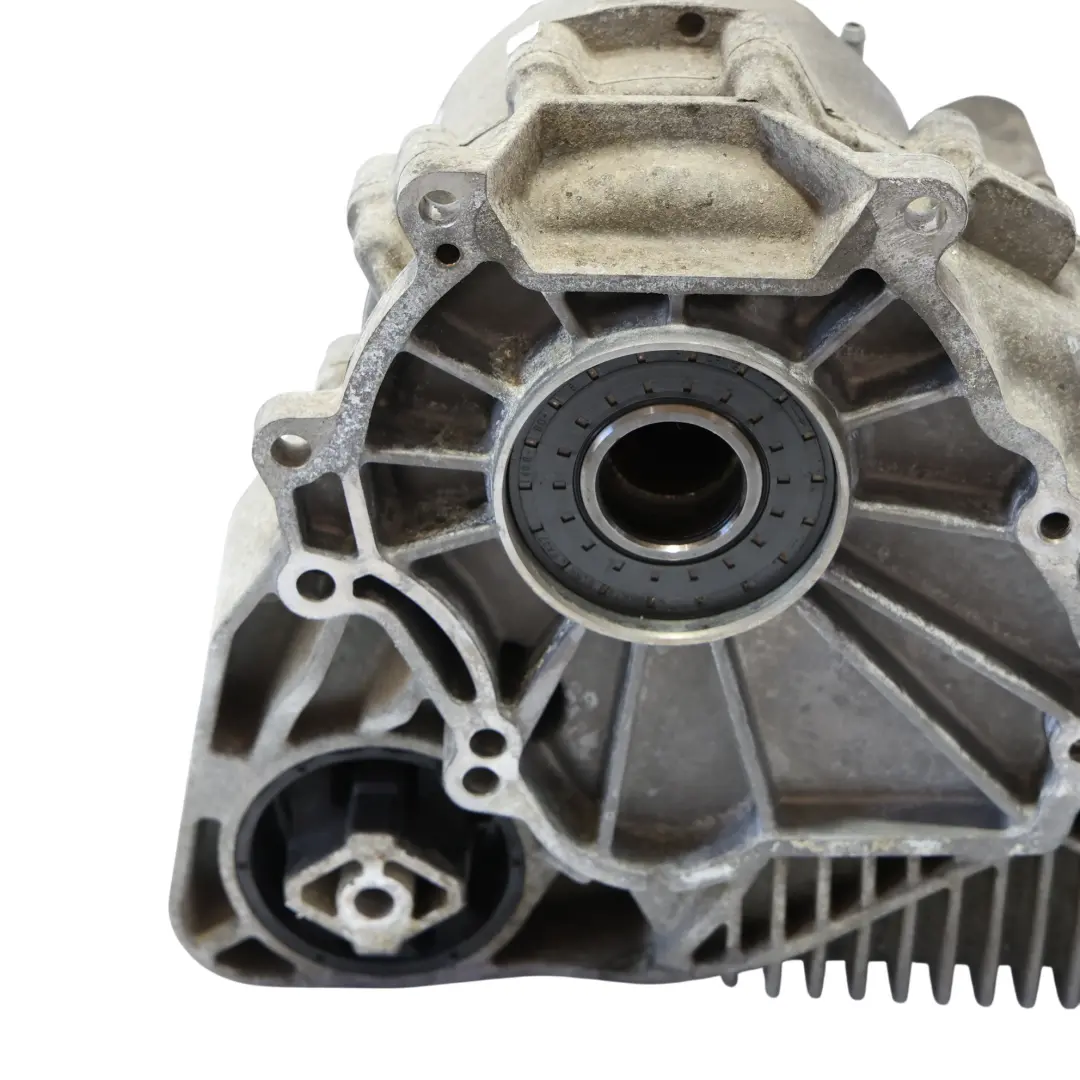 Skrzynia Rozdzielcza Reduktor 7555295 do BMW X5 E53 o numerze 7526279 BMW X5 E53 Skrzynia Rozdzielcza Reduktor 7555295 - SKU 7526279 - Numer Części 7526279