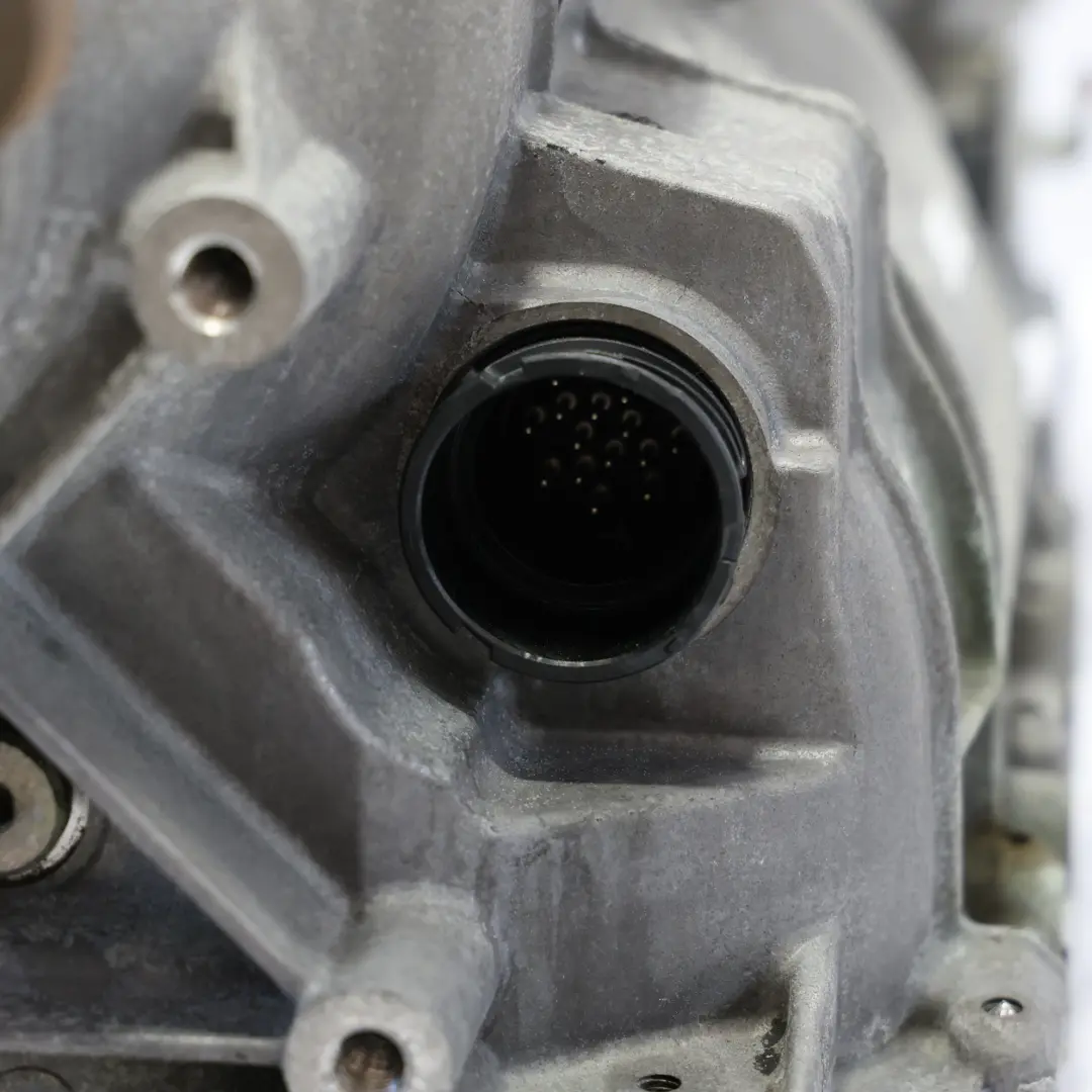 N52 Automatic Gearbox GA6HP19Z WARRANTY to BMW E60 E61 E63 E90 E91 330i 530i 630i with Part number 7547898 BMW E60 E61 E63 E90 E91 330i 530i 630i N52 Automatic Gearbox GA6HP19Z WARRANTY - SKU 7547898 - Part number 7547898