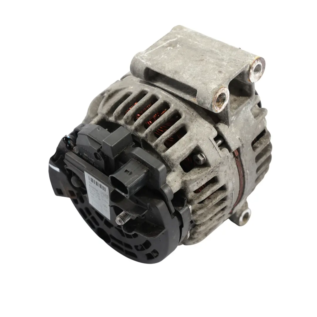 Benzina W10 Alternatore Generatore 110A 7550319 per MINI Cooper One R50 R52 con numero di parte 7550997 MINI Cooper One R50 R52 Benzina W10 Alternatore Generatore 110A 7550319 - SKU 7550319-1 - Numero di parte 7550997