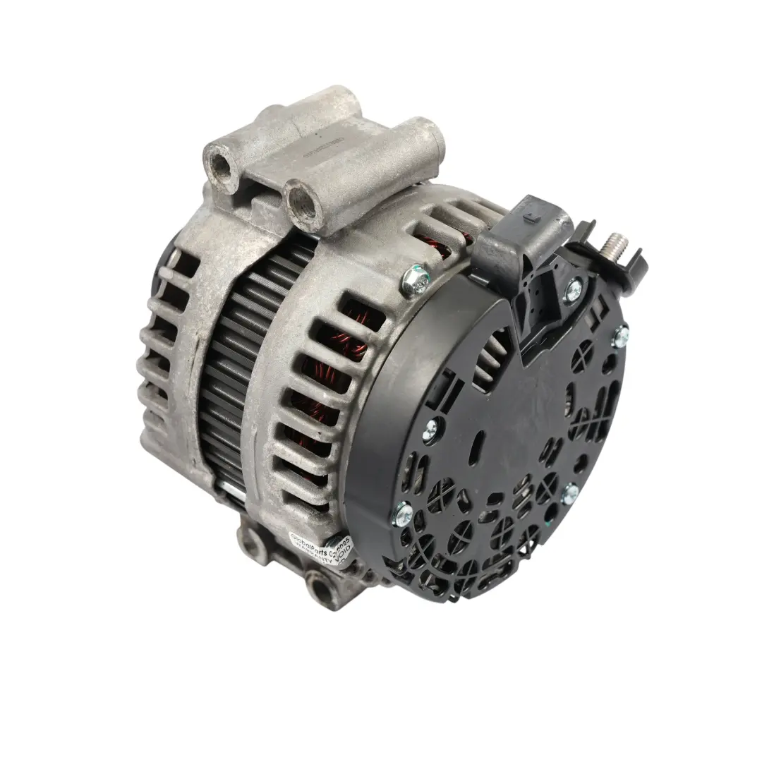 Benzina Alternatore Generatore 180A per BMW E60 E81 E90 E91 con numero di parte 7555926 BMW E60 E81 E90 E91 Benzina Alternatore Generatore 180A - SKU 7555926-2 - Numero di parte 7555926