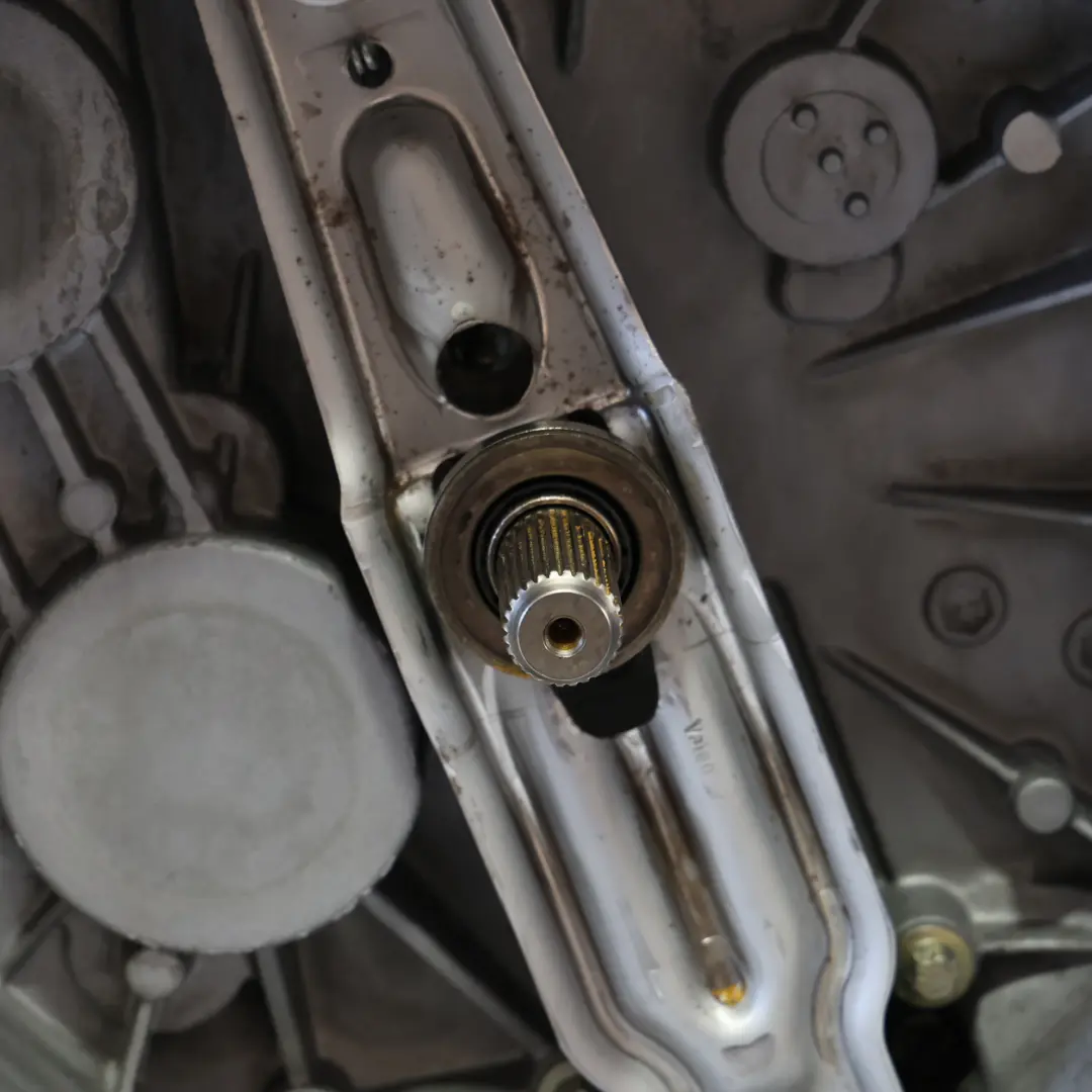 N47N Boîte vitesses manuelle ACV GARANTIE pour Mini Cooper One D R60 Diesel à propos du numéro de pièce 7594640 Mini Cooper One D R60 Diesel N47N Boîte vitesses manuelle ACV GARANTIE - SKU 7594640 - Numéro de pièce 7594640