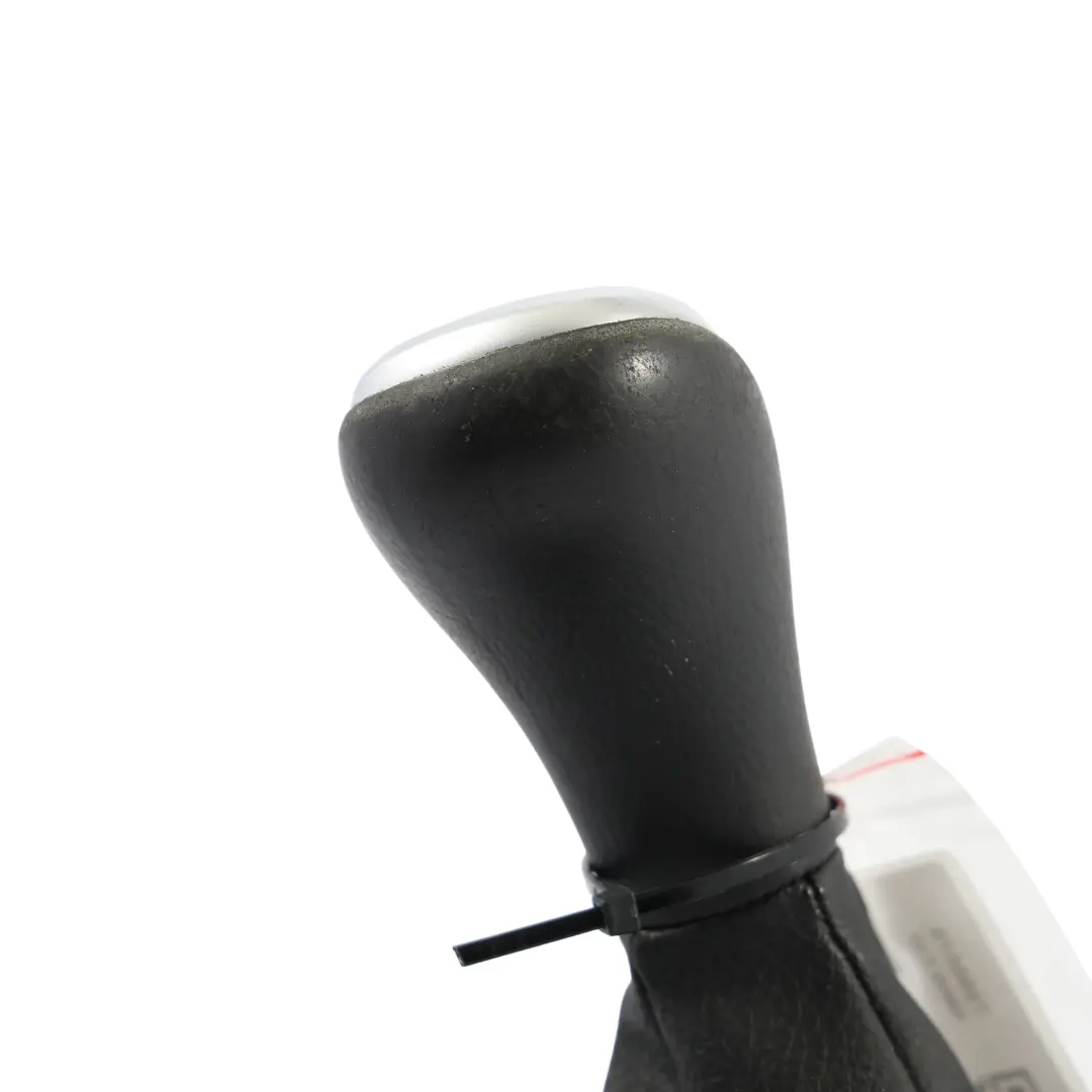 Drążek Gałka Skrzyni Biegów Manualna do BMW F30 F31 F32 F36 o numerze 7596079 BMW F30 F31 F32 F36 Drążek Gałka Skrzyni Biegów Manualna - SKU 7596079 - Numer Części 7596079