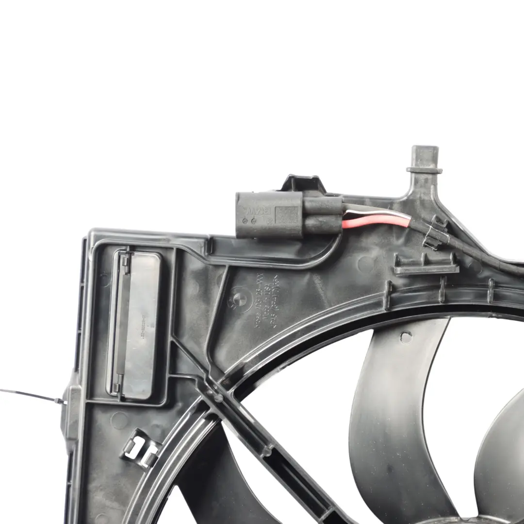 Radiator Fan BMW X5 F15 X6 F16 Engine Cooling Unit Shroud 850W to with Part number 7634472 Radiator Fan BMW X5 F15 X6 F16 Engine Cooling Unit Shroud 850W - SKU 7634472 - Part number 7634472