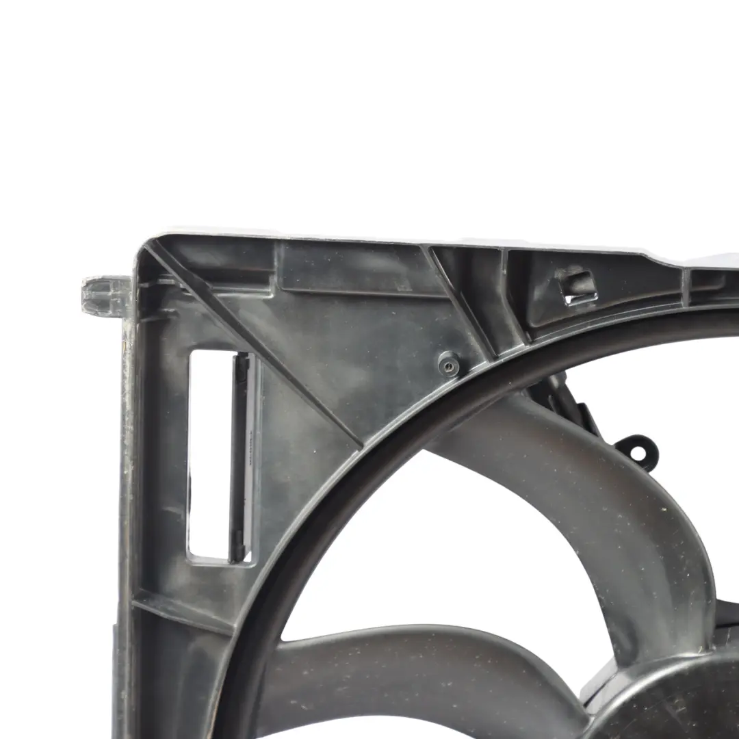 Radiator Fan BMW X5 F15 X6 F16 Engine Cooling Unit Shroud 850W to with Part number 7634472 Radiator Fan BMW X5 F15 X6 F16 Engine Cooling Unit Shroud 850W - SKU 7634472 - Part number 7634472