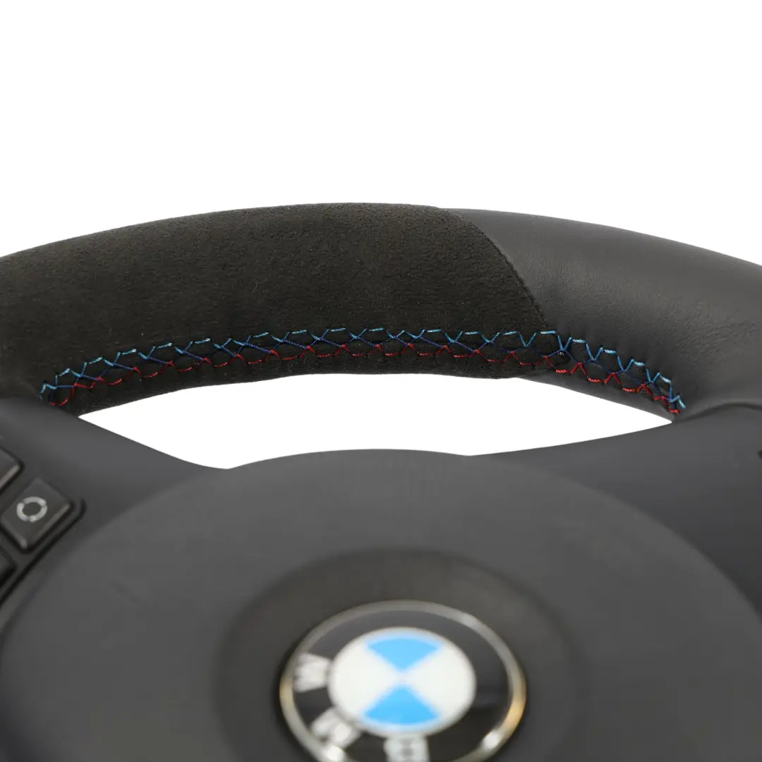 Nuova Pelle / Alcantara M Sport Volante Sportivo Airbag per BMW E81 E87 E90 E91 E92 con numero di parte 7839114 BMW E81 E87 E90 E91 E92 Nuova Pelle / Alcantara M Sport Volante Sportivo Airbag - SKU 7839114-8-SET - Numero di parte 7839114