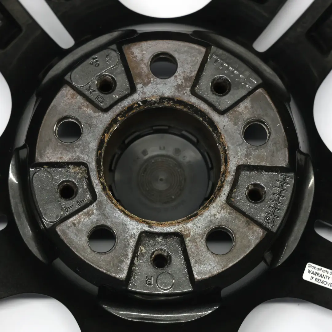 Cerchio anteriore lega 19" ET:33 8,5J M Doppie razze 351 per BMW F10 F11 F12 con numero di parte 7842652 BMW F10 F11 F12 Cerchio anteriore lega 19" ET:33 8,5J M Doppie razze 351 - SKU 7842652-7 - Numero di parte 7842652