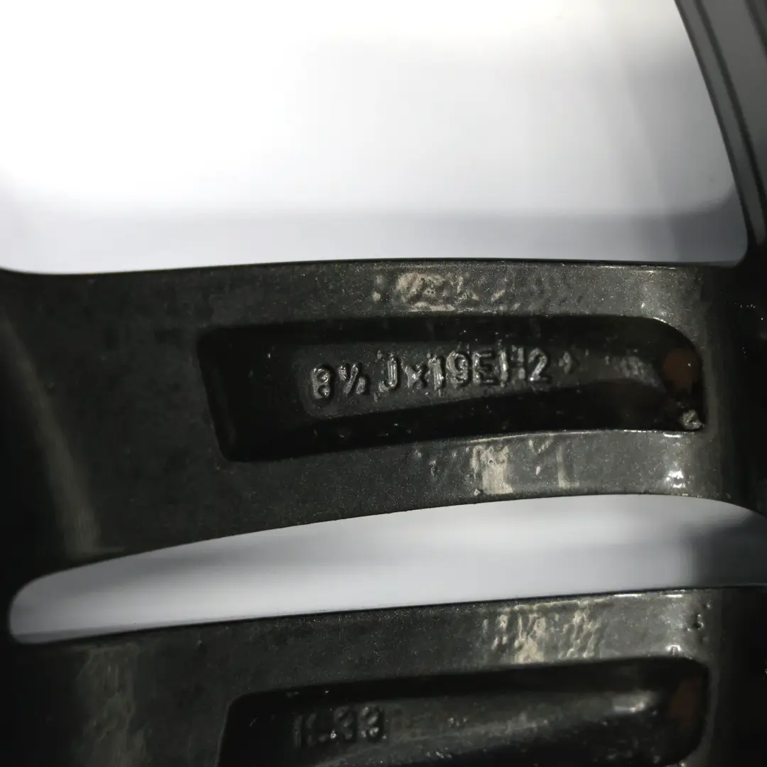 Cerchio anteriore lega 19" ET:33 8,5J M Doppie razze 351 per BMW F10 F11 F12 con numero di parte 7842652 BMW F10 F11 F12 Cerchio anteriore lega 19" ET:33 8,5J M Doppie razze 351 - SKU 7842652-7 - Numero di parte 7842652