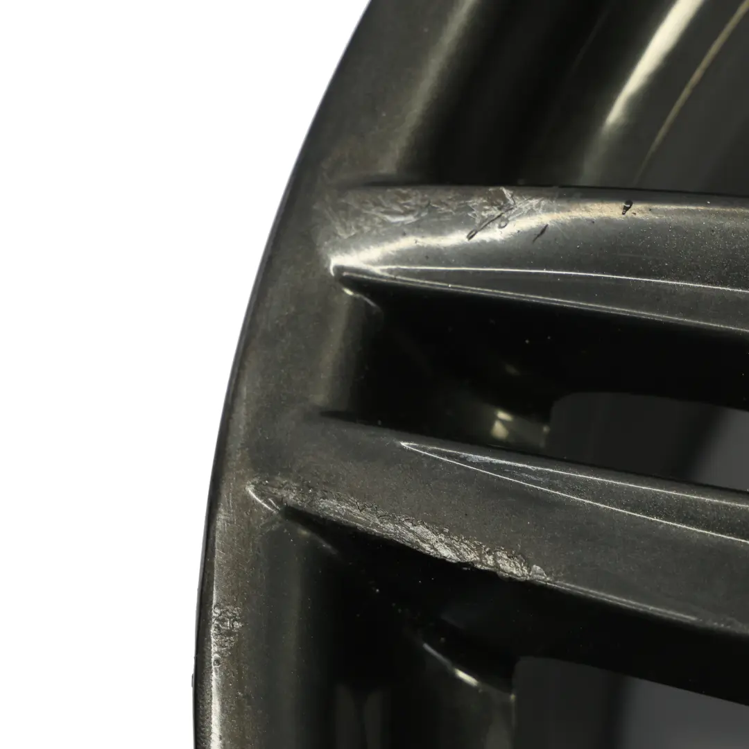 Grigio Cerchio posteriore lega M Doppie razze 351 9J 19" ET:44 per BMW F10 con numero di parte 7842653 BMW F10 Grigio Cerchio posteriore lega M Doppie razze 351 9J 19" ET:44 - SKU 7842653-8 - Numero di parte 7842653