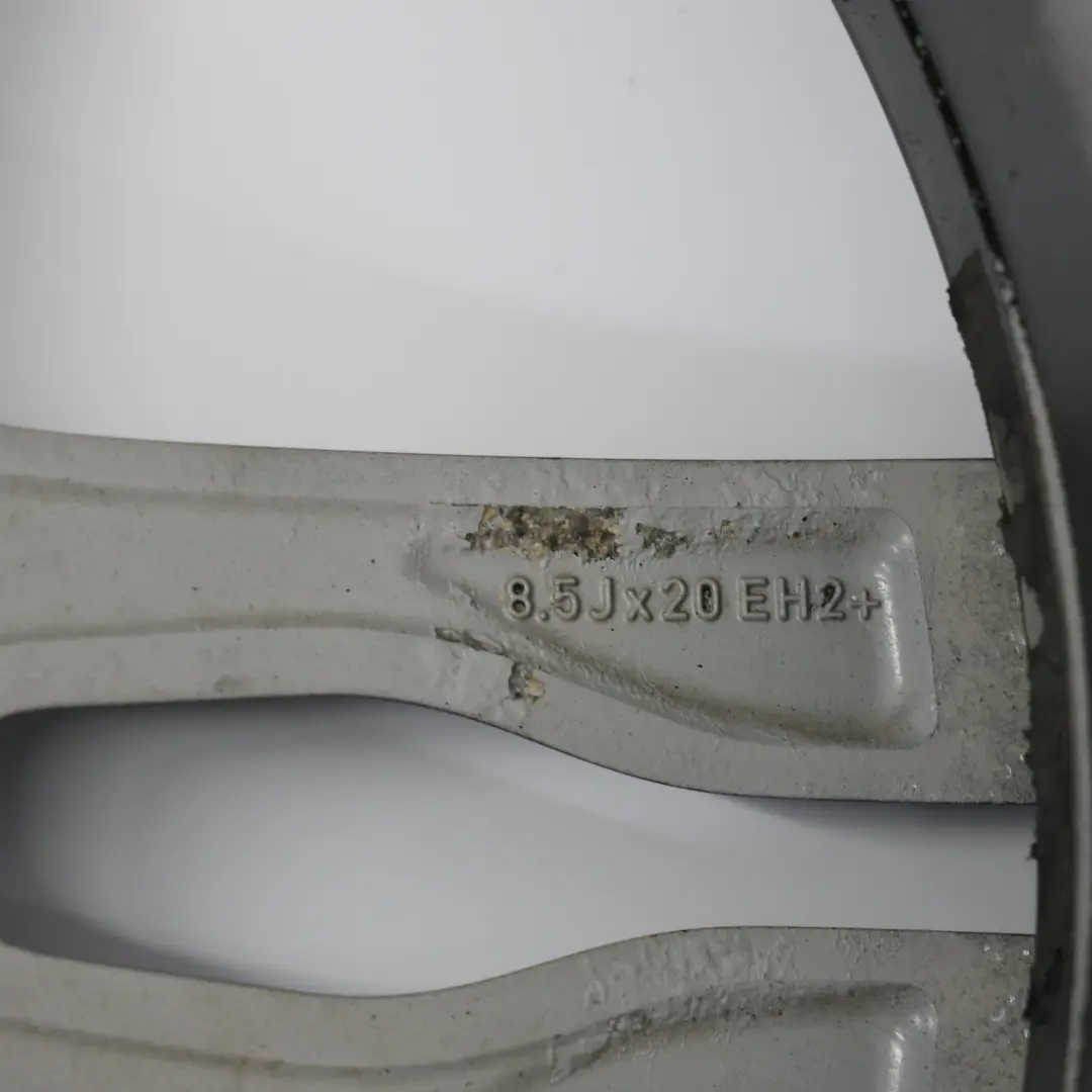 Felga Aluminiowa 20" ET:33 8.5J do BMW F06 o numerze 7843715 BMW F06 Felga Aluminiowa 20" ET:33 8.5J - SKU 7843715-1 - Numer Części 7843715