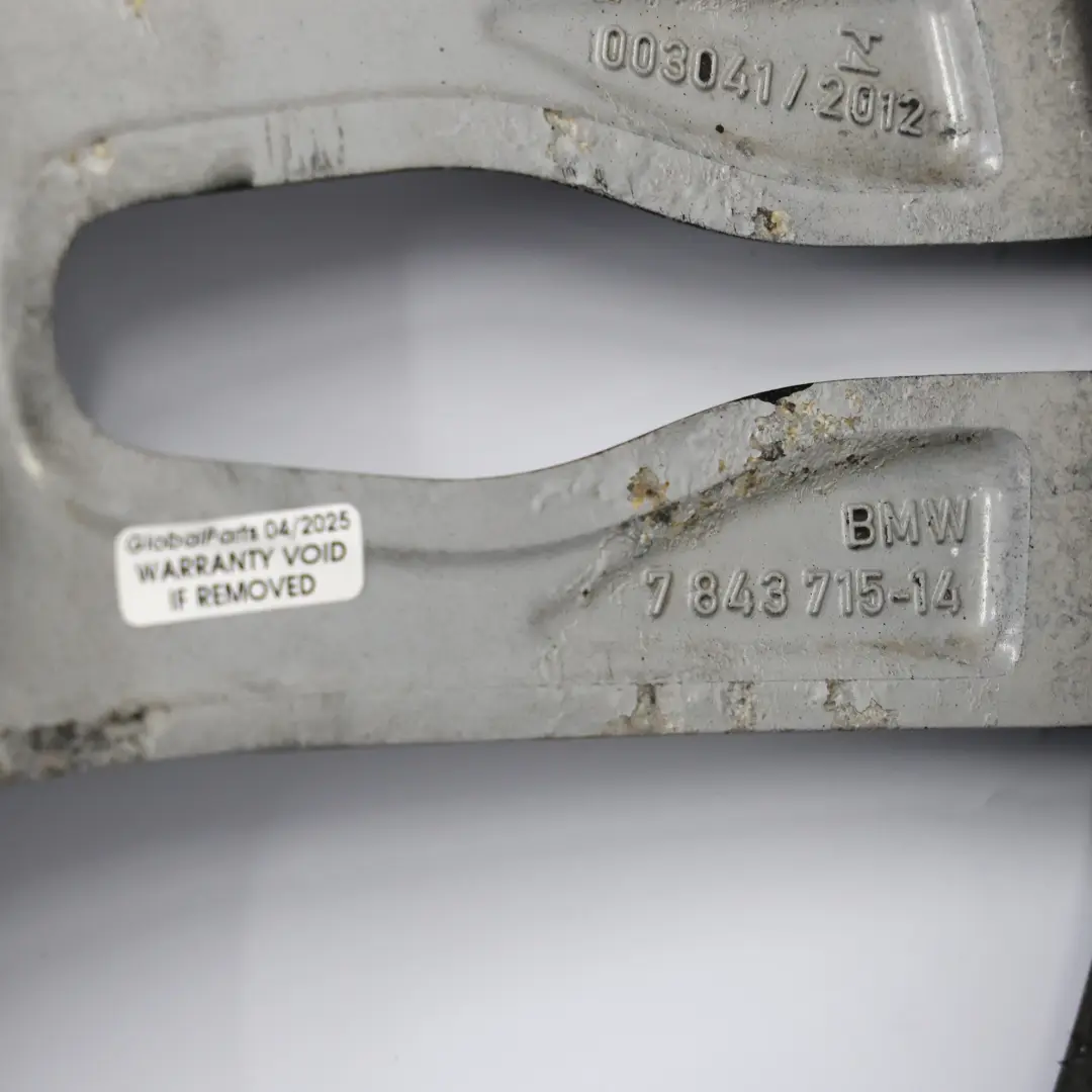 Felga Aluminiowa 20" ET:33 8.5J do BMW F06 o numerze 7843715 BMW F06 Felga Aluminiowa 20" ET:33 8.5J - SKU 7843715-1 - Numer Części 7843715