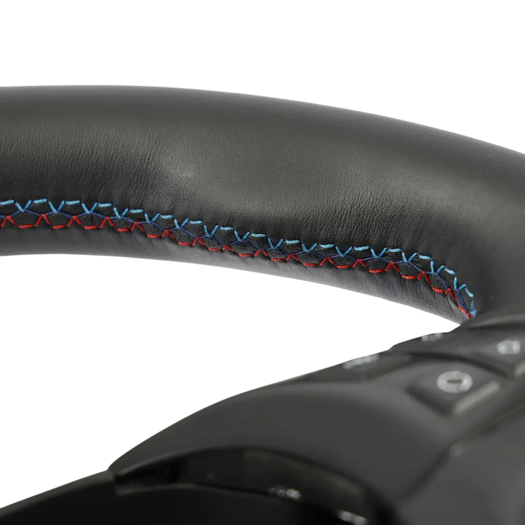 Volant Noir En Cuir M Sport M-Tricolore Multifonctions pour BMW X5 E70 à propos du numéro de pièce 7844566 BMW X5 E70 Volant Noir En Cuir M Sport M-Tricolore Multifonctions - SKU 7844566-2 - Numéro de pièce 7844566