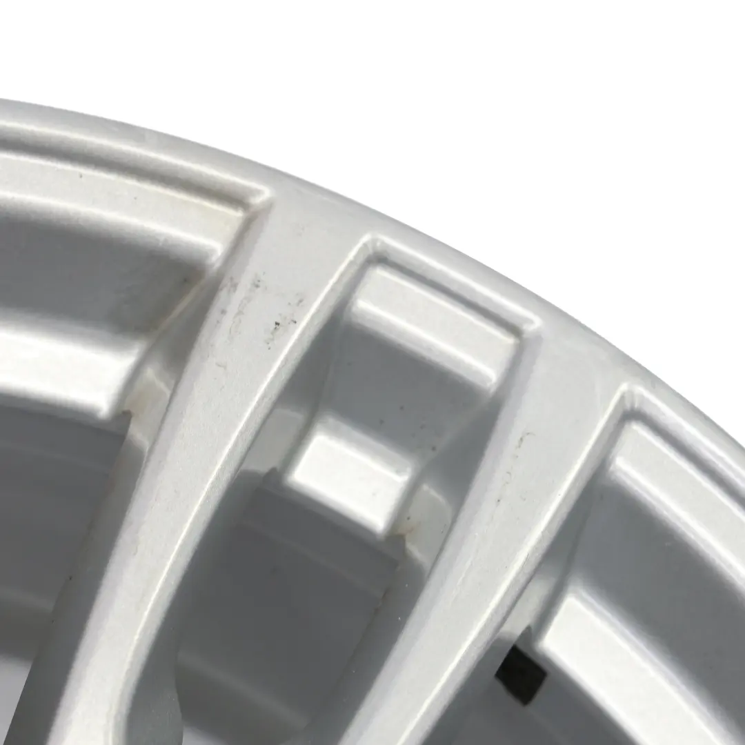 Silberne Leicht Metall Felge Hinten 19" 8,5J ET:47 M 403 für BMW F30 F31 mit Teilenummer 7845883 BMW F30 F31 Silberne Leicht Metall Felge Hinten 19" 8,5J ET:47 M 403 - SKU 7845883-14 - Teilenummer 7845883