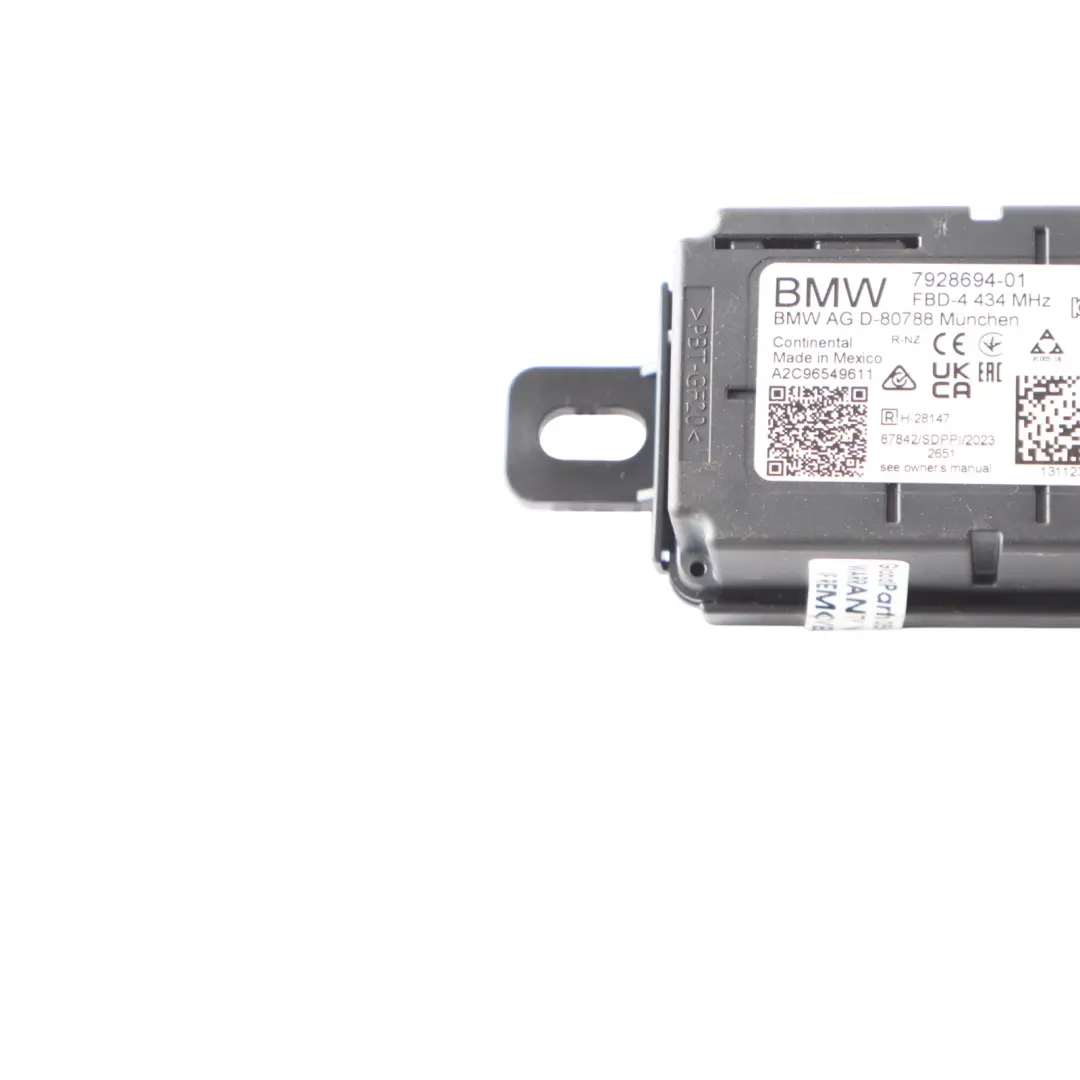 Remote Control Radio Receiver Unit 434 MHz to BMW F40 with Part number 7928694 BMW F40 Remote Control Radio Receiver Unit 434 MHz - SKU 7928694 - Part number 7928694