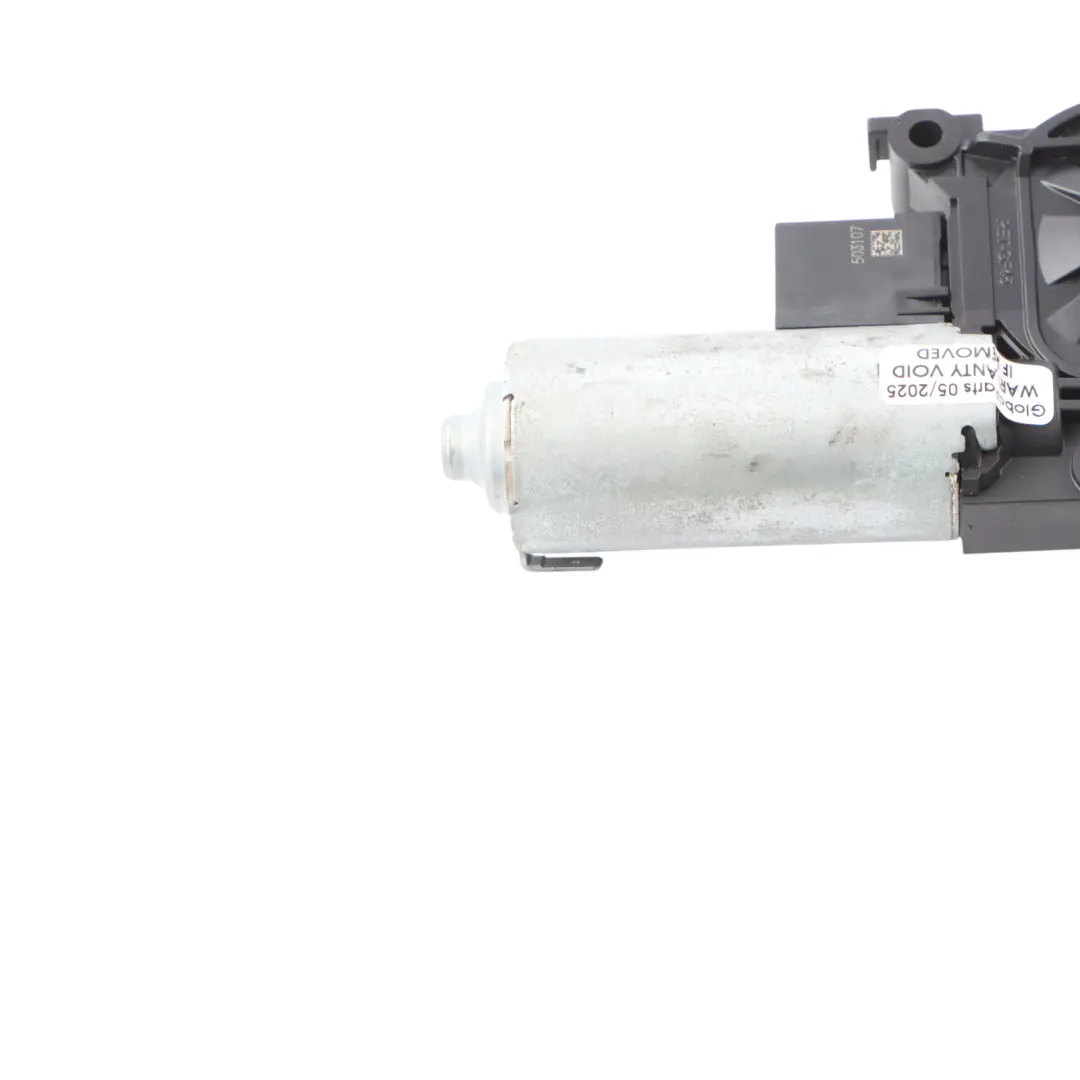 Sunroof Motor BMW X2 F39 F40 Drive Panorama Sliding Engine to with Part number 7933140 Sunroof Motor BMW X2 F39 F40 Drive Panorama Sliding Engine - SKU 7933140 - Part number 7933140