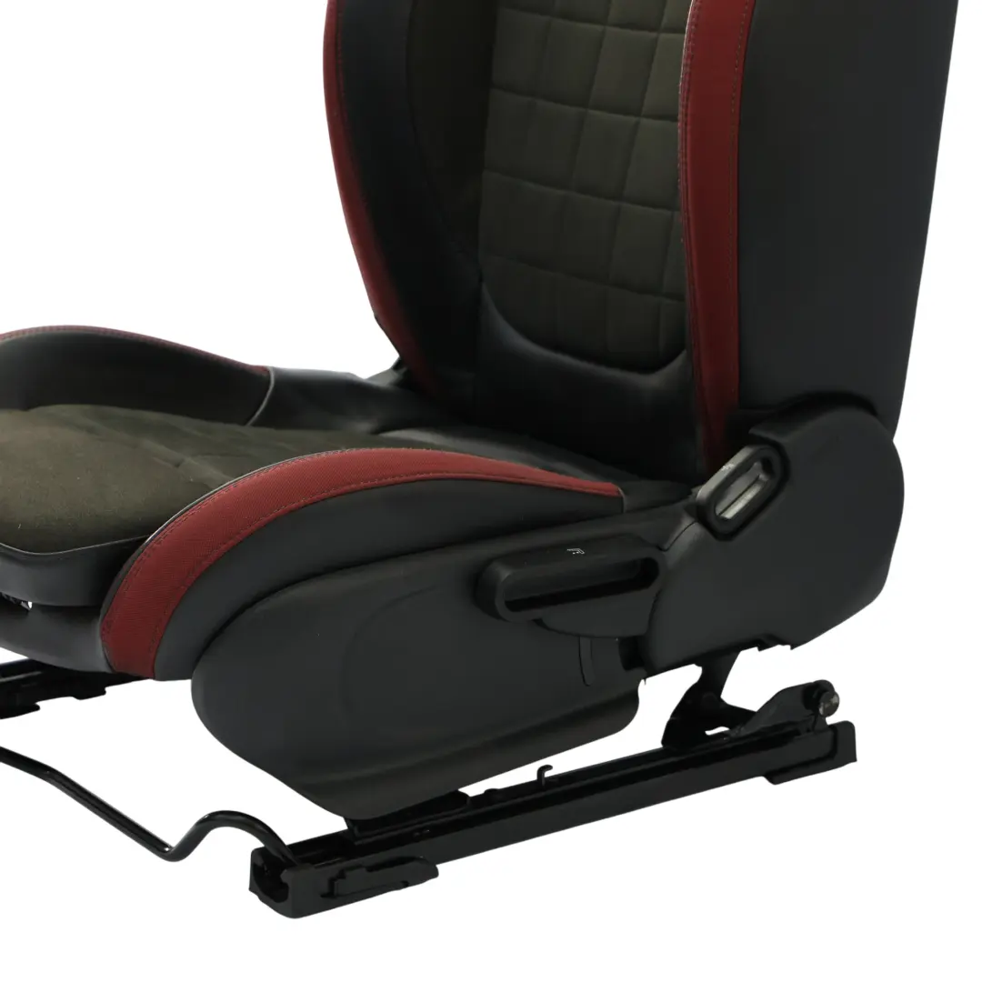 Fotel Lewy Przód Grzany Półskóra Dinamica Czerwono Czarny do Mini F56 JCW o numerze 7939773 Mini F56 JCW Fotel Lewy Przód Grzany Półskóra Dinamica Czerwono Czarny - SKU 7939773-1 - Numer Części 7939773