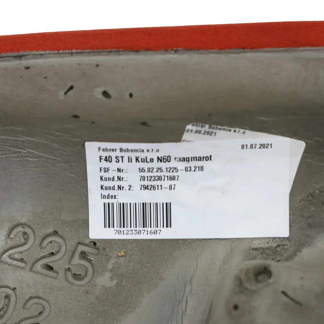 Panchina Posteriore Divano Laterale Copertura Finitura Sinistra per BMW F40 con numero di parte 7942611 BMW F40 Panchina Posteriore Divano Laterale Copertura Finitura Sinistra - SKU 7942611 - Numero di parte 7942611