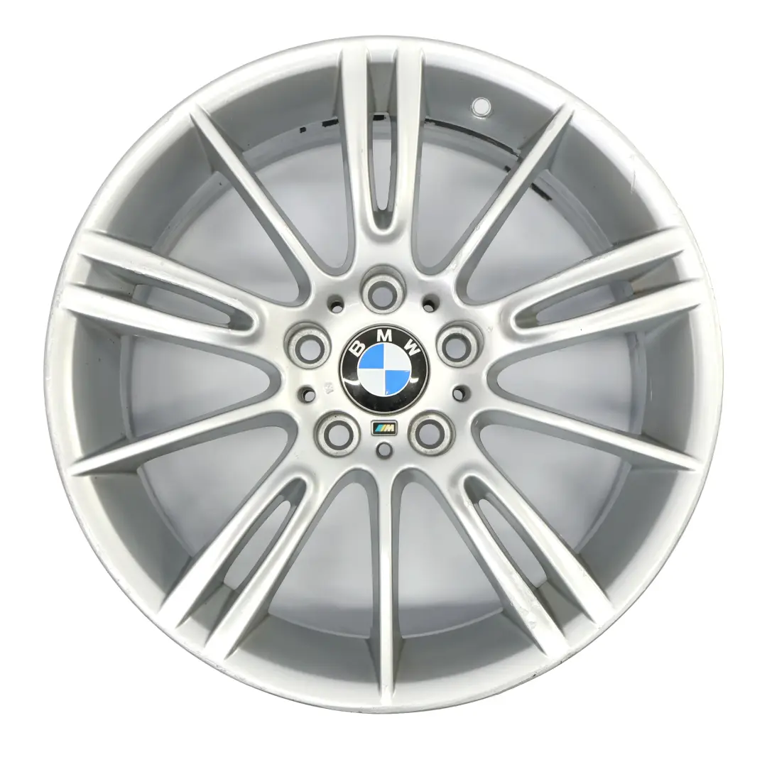 Llanta aleación delantera plateada 18" 34 8J M Spider Spoke para BMW E90 E91 E92 E93 con número de pieza 8036933 BMW E90 E91 E92 E93 Llanta aleación delantera plateada 18" 34 8J M Spider Spoke - SKU 8036933-3 - Número de pieza 8036933