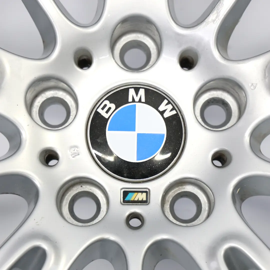 Vorne Alu Felge Alufelge 18" ET:34 8J M Sternspeiche 193 für BMW E90 E91 E92 E93 mit Teilenummer 8036933 BMW E90 E91 E92 E93 Vorne Alu Felge Alufelge 18" ET:34 8J M Sternspeiche 193 - SKU 8036933-3 - Teilenummer 8036933