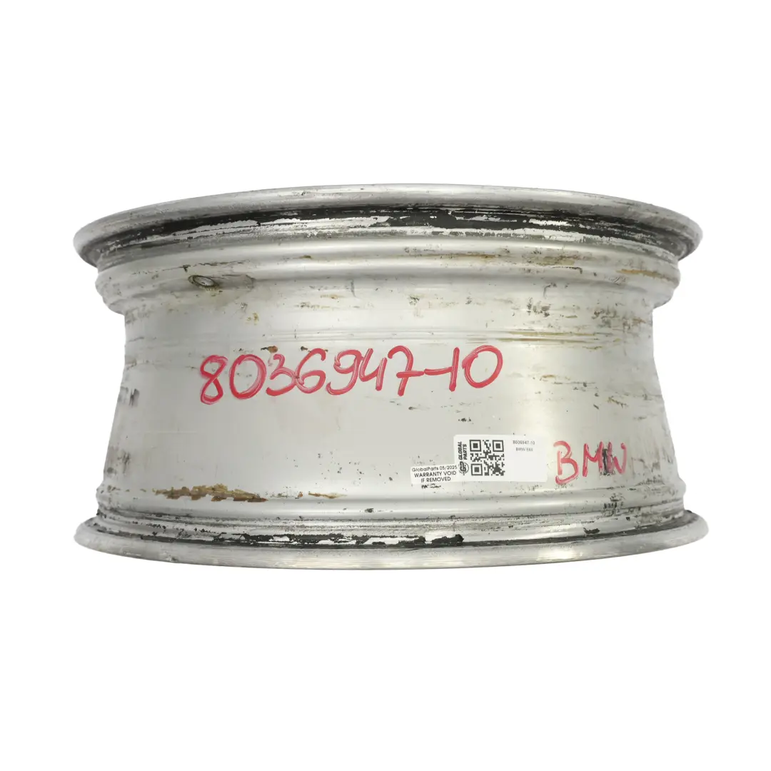 Srebrna Felga Aluminiowa 18" ET:20 8J M 135 do BMW E60 E61 o numerze 8036947 BMW E60 E61 Srebrna Felga Aluminiowa 18" ET:20 8J M 135 - SKU 8036947-10 - Numer Części 8036947