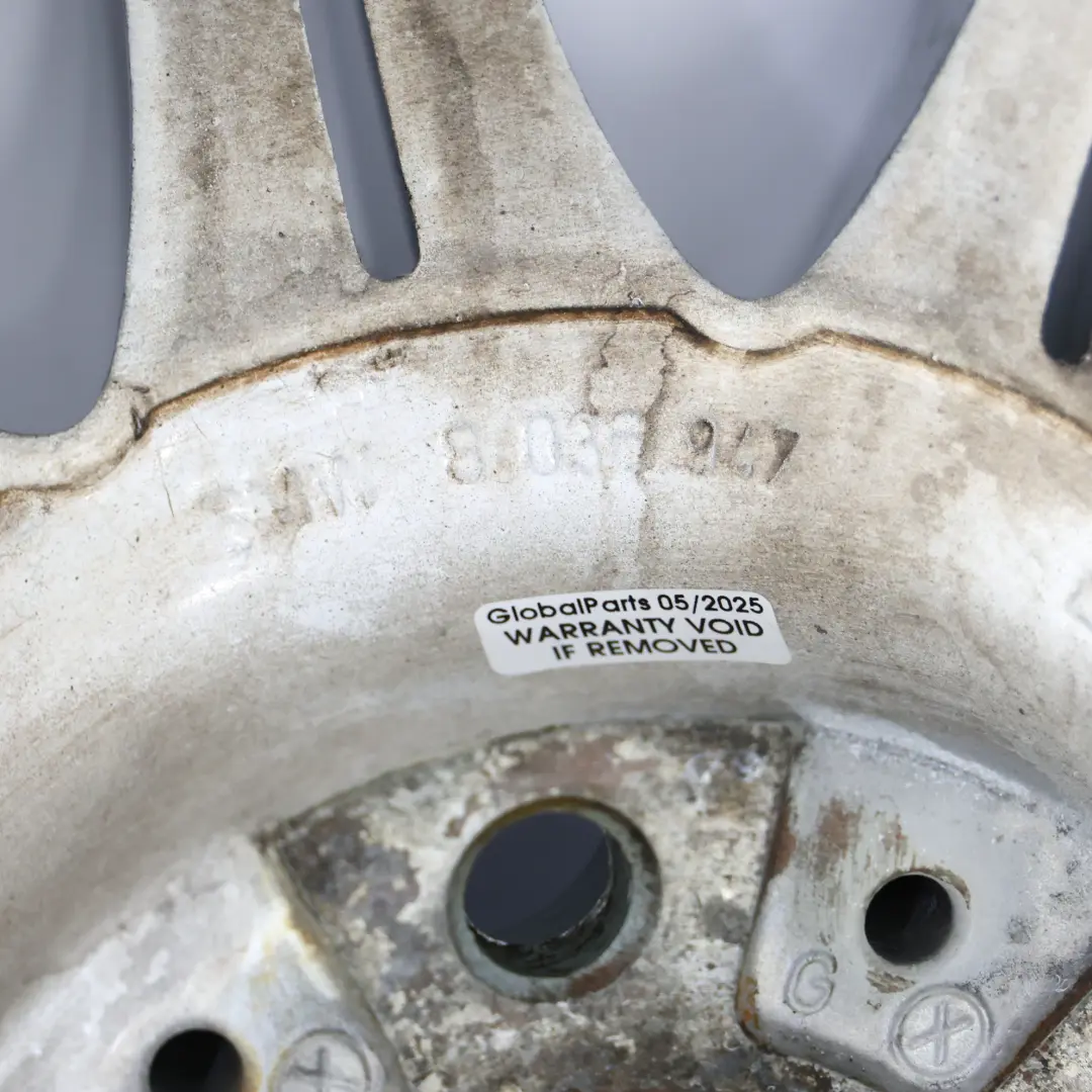 Llanta de aleación de plata 18 "ET:20 8J M Doble Radio 135 para BMW E60 E61 con número de pieza 8036947 BMW E60 E61 Llanta de aleación de plata 18 "ET:20 8J M Doble Radio 135 - SKU 8036947-10 - Número de pieza 8036947