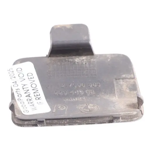 Cache Crochet Attelage Pare Chocs Arrière Gris Scintillant - A22 7906503 pour BMW E90 à propos du numéro de pièce 8041134 BMW E90 Cache Crochet Attelage Pare Chocs Arrière Gris Scintillant - A22 7906503 - SKU 8041134-SG - Numéro de pièce 8041134