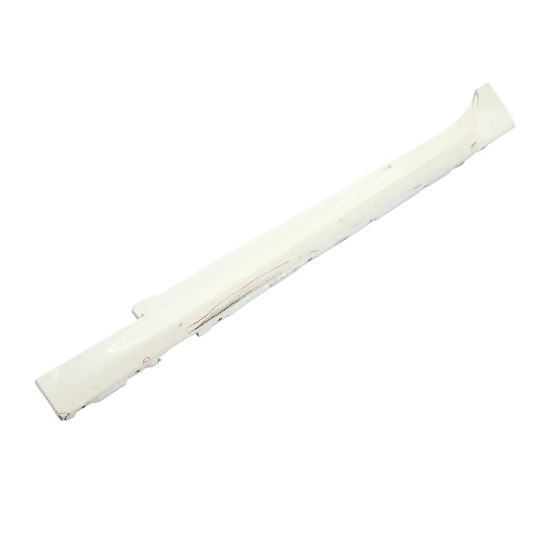 Bande de Seuil Latérale Gauche M Sport Alpinweiss 3 Blanc Alpin - 300 pour BMW F06 à propos du numéro de pièce 8052655 BMW F06 Bande de Seuil Latérale Gauche M Sport Alpinweiss 3 Blanc Alpin - 300 - SKU 8052655-AW1 - Numéro de pièce 8052655