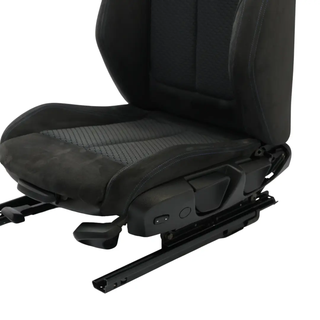 Fotel Lewy Przód Materiał Sport Alcantara do BMW F20 o numerze 8055047 BMW F20 Fotel Lewy Przód Materiał Sport Alcantara - SKU 8055047-2 - Numer Części 8055047