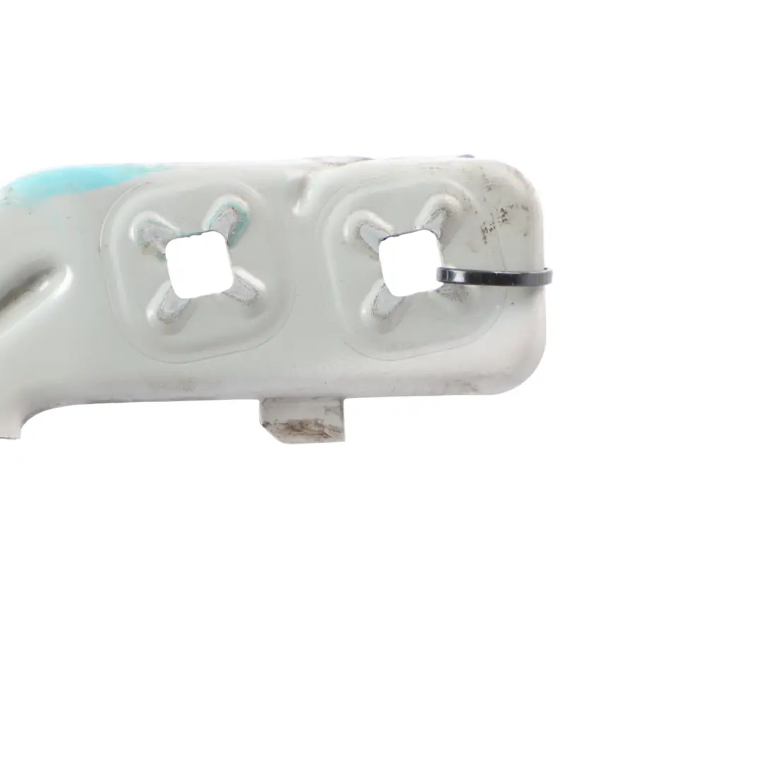 Supporto Staffa Aletta Anteriore Destro Argento Glaciale A83 per BMW F30 F31 F32 F33 con numero di parte 8066940 BMW F30 F31 F32 F33 Supporto Staffa Aletta Anteriore Destro Argento Glaciale A83 - SKU 8066940-GSB - Numero di parte 8066940