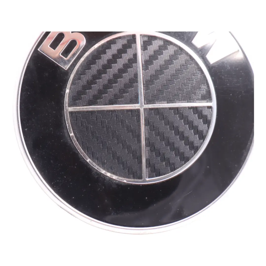 Emblema Stivale Bonnet Logo Plaque per BMW E81 E87 E90 E91 E92 E60 F10 F11 con numero di parte 8132375 BMW E81 E87 E90 E91 E92 E60 F10 F11 Emblema Stivale Bonnet Logo Plaque - SKU 8132375-11 - Numero di parte 8132375