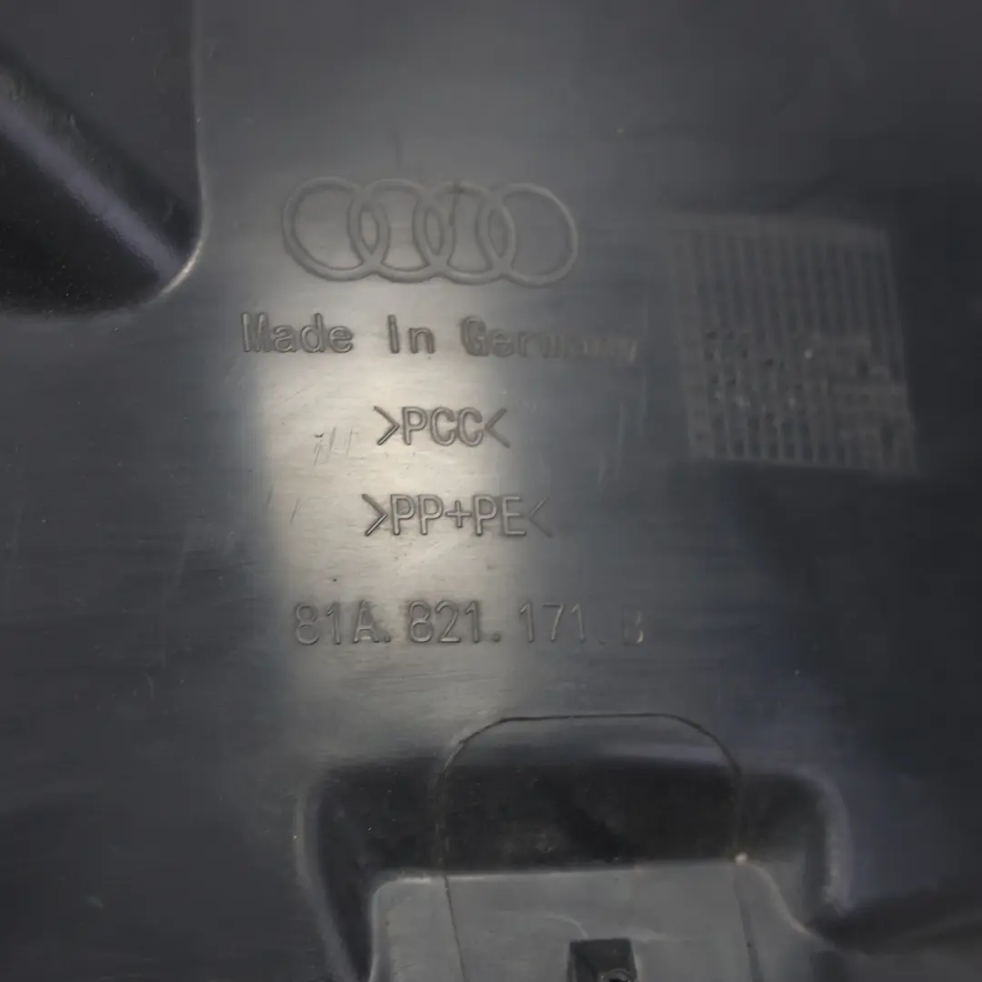 Rivestimento Pannello Di Copertura Anteriore Sinistro per Audi Q2 GA con numero di parte 81A821171B Audi Q2 GA Rivestimento Pannello Di Copertura Anteriore Sinistro - SKU 81A821171B - Numero di parte 81A821171B