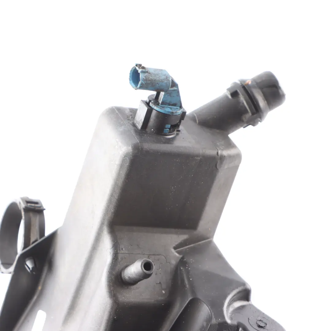 Expansion Bottle BMW E81 E82 X1 E84 E87 E90 E91 E92 Tank Radiator Diesel 7810592 to with Part number 8570079 Expansion Bottle BMW E81 E82 X1 E84 E87 E90 E91 E92 Tank Radiator Diesel 7810592 - SKU 8570079-1 - Part number 8570079