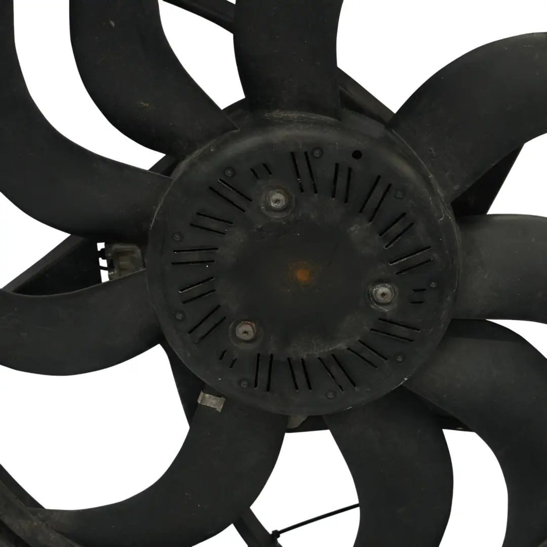 BMW F20 F21 F22 F30 F32 LCI Engine Cooling Radiator Fan 600W 8641947 - SKU 8625440-2 - Part number 8625440