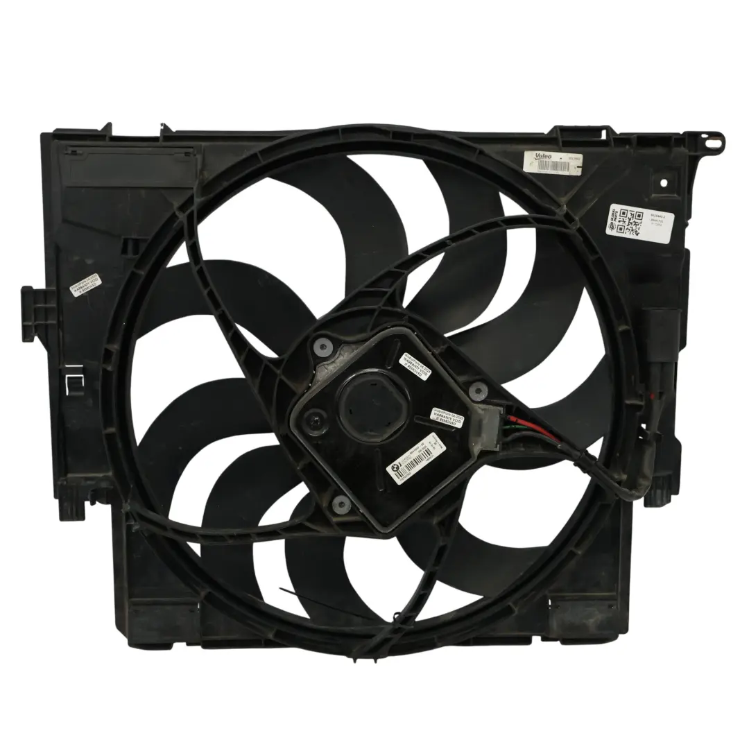 motore raffreddamento radiatore ventola 600W 8641947 per BMW F20 F21 F22 F30 F32 LCI con numero di parte 8625440 BMW F20 F21 F22 F30 F32 LCI motore raffreddamento radiatore ventola 600W 8641947 - SKU 8625440-2 - Numero di parte 8625440