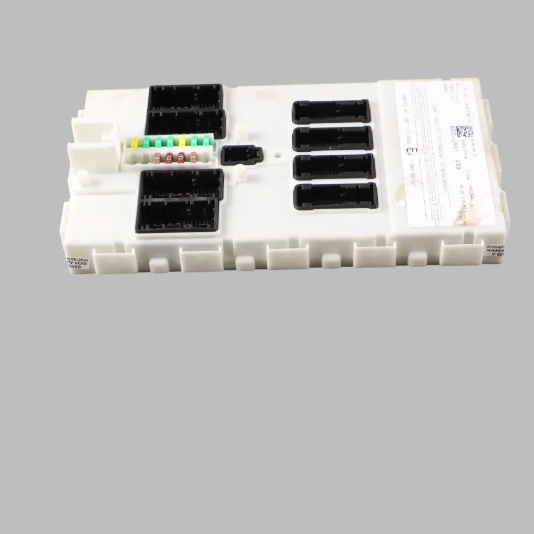 ECU Body Control Module BCM to BMW X5 F15 X6 F16 with Part number 8796104 BMW X5 F15 X6 F16 ECU Body Control Module BCM - SKU 8796104 - Part number 8796104