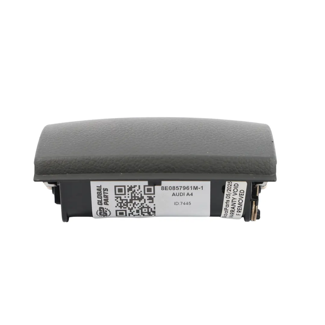 Audi A4 B7 Cendrier Arrière Insert Console Centrale - SKU 8E0857961M-1 - Numéro de pièce 8E0857961M