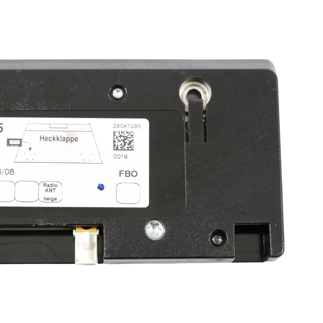 Módulo Amplificador Antena Aérea Audi A4 B7 Izquierda para con número de pieza 8H0035225S Módulo Amplificador Antena Aérea Audi A4 B7 Izquierda - SKU 8H0035225S - Número de pieza 8H0035225S