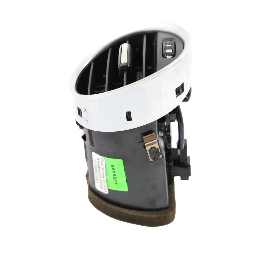 Salpicadero Rejilla Delantera Ventilación Boquilla para Audi A4 B7 con número de pieza 8H0820901D Audi A4 B7 Salpicadero Rejilla Delantera Ventilación Boquilla - SKU 8H0820901D - Número de pieza 8H0820901D