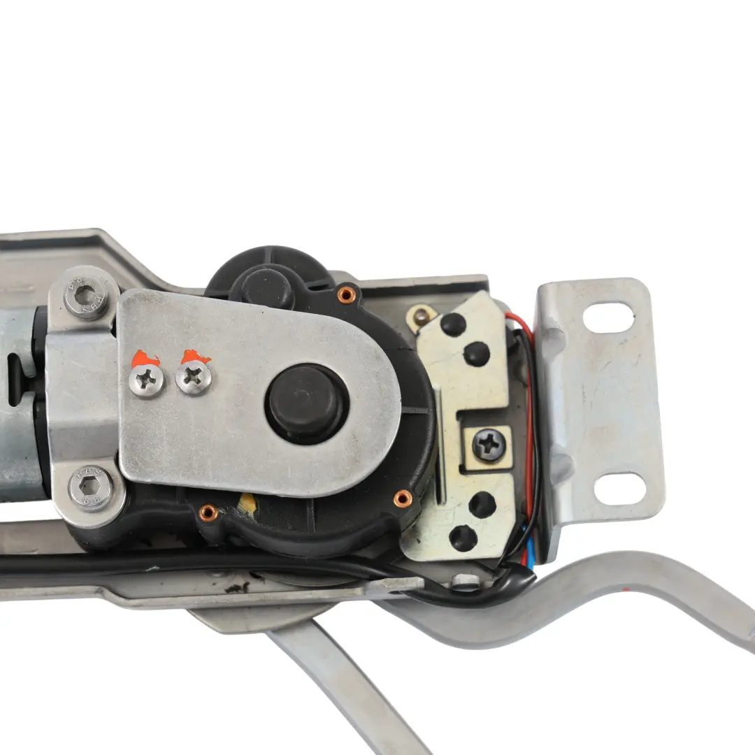 Verdeckmotor Schloss für Audi A4 B7 Cabrio mit Teilenummer 8H0871401A Audi A4 B7 Cabrio Verdeckmotor Schloss - SKU 8H0871401A - Teilenummer 8H0871401A