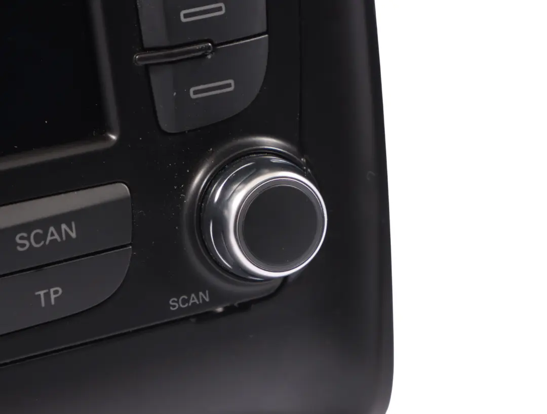 Audi TT 8J Radio Head Unit CD Audio Player Control Unit 8J0035186J - SKU 8J0057186JX - Part number 8J0057186JX