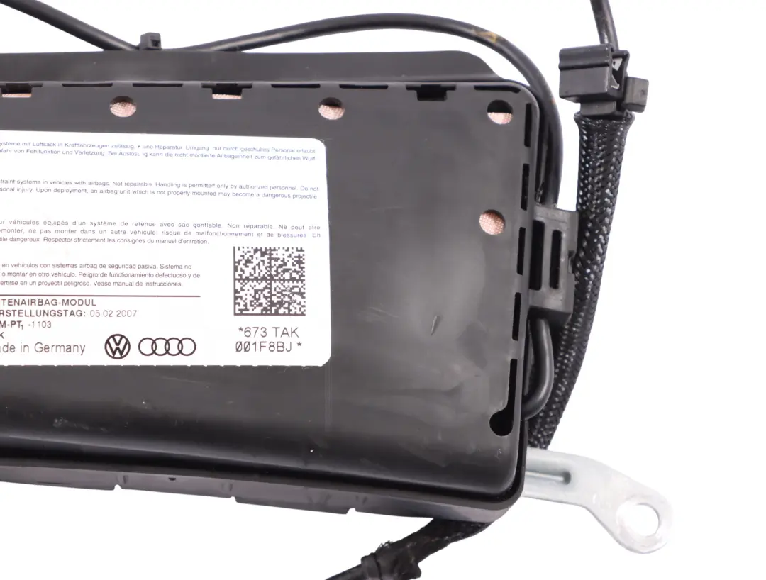 Front Seat Driver Air Module Right O/S to Audi TT 8J with Part number 8J0880242B Audi TT 8J Front Seat Driver Air Module Right O/S - SKU 8J0880242B - Part number 8J0880242B