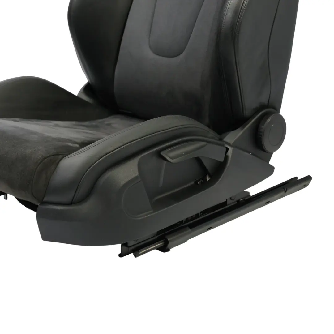 Coupé Sedile Anteriore Sinistro Riscaldato Pelle Nappa Alcantara Nero per Audi TT 8J con numero di parte 8J8881805B Audi TT 8J Coupé Sedile Anteriore Sinistro Riscaldato Pelle Nappa Alcantara Nero - SKU 8J8881805B-1 - Numero di parte 8J8881805B