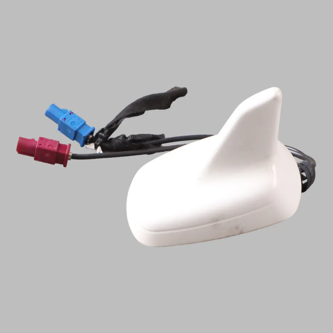 Roof Antenna Covering Shark Fin Ibis White - Y9C 8K9035503E to Audi A4 S4 B8 Avant with Part number 8K0035503E Audi A4 S4 B8 Avant Roof Antenna Covering Shark Fin Ibis White - Y9C 8K9035503E - SKU 8K9035503E-IWH - Part number 8K0035503E