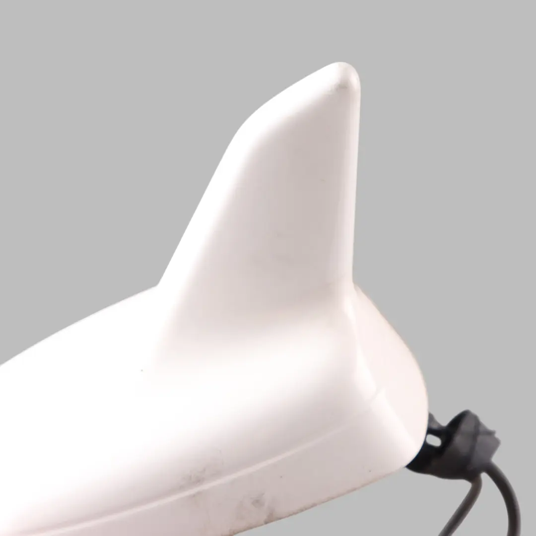 Roof Antenna Covering Shark Fin Ibis White - Y9C 8K9035503E to Audi A4 S4 B8 Avant with Part number 8K0035503E Audi A4 S4 B8 Avant Roof Antenna Covering Shark Fin Ibis White - Y9C 8K9035503E - SKU 8K9035503E-IWH - Part number 8K0035503E