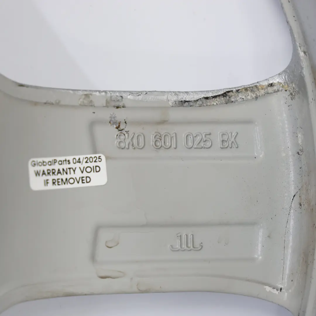 8K Silberfelge Alufelge 17" 7,5J ET:45 für Audi A4 B8 mit Teilenummer 8K0601025BK Audi A4 B8 8K Silberfelge Alufelge 17" 7,5J ET:45 - SKU 8K0601025BK-1 - Teilenummer 8K0601025BK