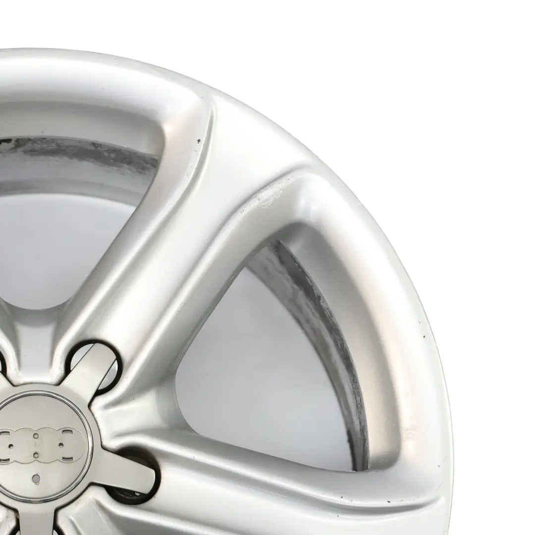 8K Srebrna Felga Aluminiowa 17" 7,5J ET:45 do Audi A4 B8 o numerze 8K0601025BK Audi A4 B8 8K Srebrna Felga Aluminiowa 17" 7,5J ET:45 - SKU 8K0601025BK-3 - Numer Części 8K0601025BK