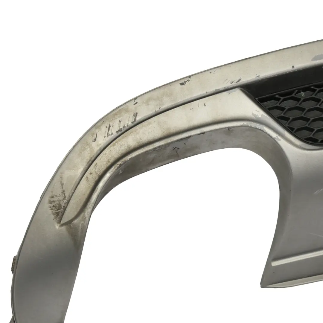 Difusor Trasero Difusor Inferior Embellecedor S-Line para Audi A4 B8 con número de pieza 8K0807521C Audi A4 B8 Difusor Trasero Difusor Inferior Embellecedor S-Line - SKU 8K0807521C - Número de pieza 8K0807521C