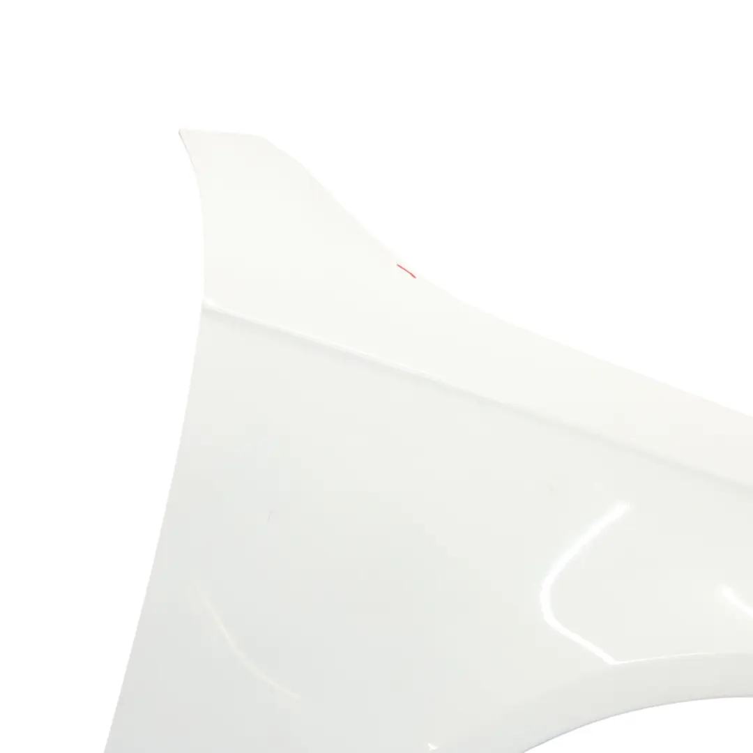 Panneau latéral Avant Aile droite Revêtement d'aile Ibis White - Y9C pour Audi A4 B8 à propos du numéro de pièce 8K0821106A Audi A4 B8 Panneau latéral Avant Aile droite Revêtement d'aile Ibis White - Y9C - SKU 8K0821106A-IWH - Numéro de pièce 8K0821106A