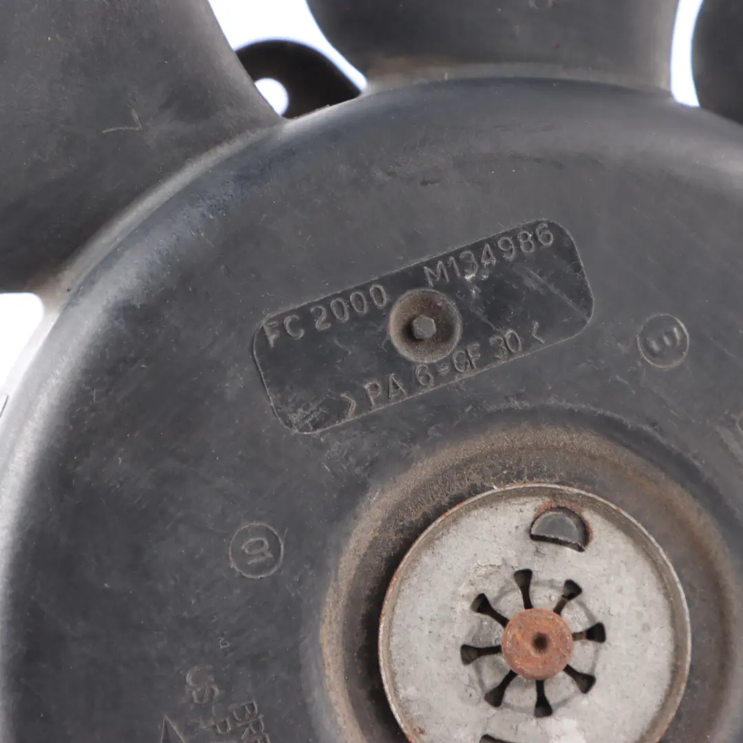 Radiateur Refroidissement Moteur Ventilateur Liquide pour Audi A4 B8 Q5 8R à propos du numéro de pièce 8K0959455F Audi A4 B8 Q5 8R Radiateur Refroidissement Moteur Ventilateur Liquide - SKU 8K0959455F - Numéro de pièce 8K0959455F