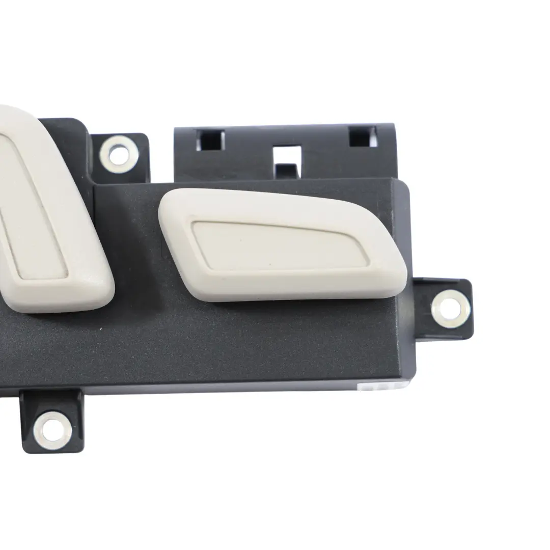 Panel De Botones De Control Del Asiento Delantero Derecho para Audi A4 B8 con número de pieza 8K0959748C Audi A4 B8 Panel De Botones De Control Del Asiento Delantero Derecho - SKU 8K0959748C-1 - Número de pieza 8K0959748C